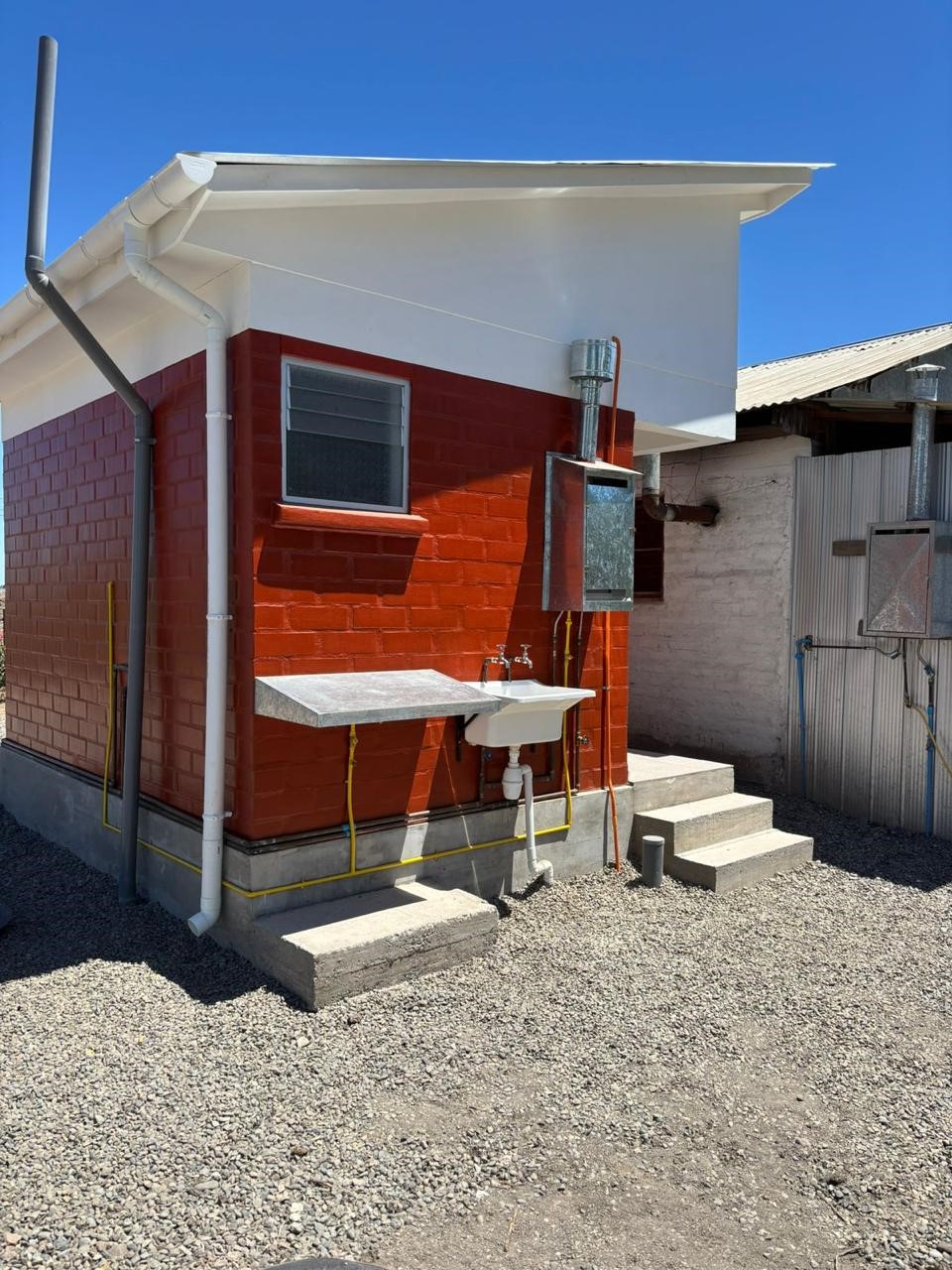 EDIFICACION CASETAS SANITARIAS